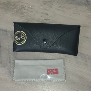 Ray-Ban Black Sunglasses Accessories
